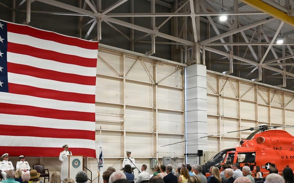 Coast Guard Air Station Savannah holds change-of-command ceremony