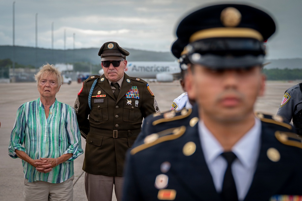 Connecticut National Guard Funeral Honors Team conducts dignified transfer for WWII veteran who died in Philippines POW camp