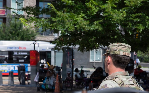 JTF-DC Georgia Guardsmen patrol at Starburst Plaza
