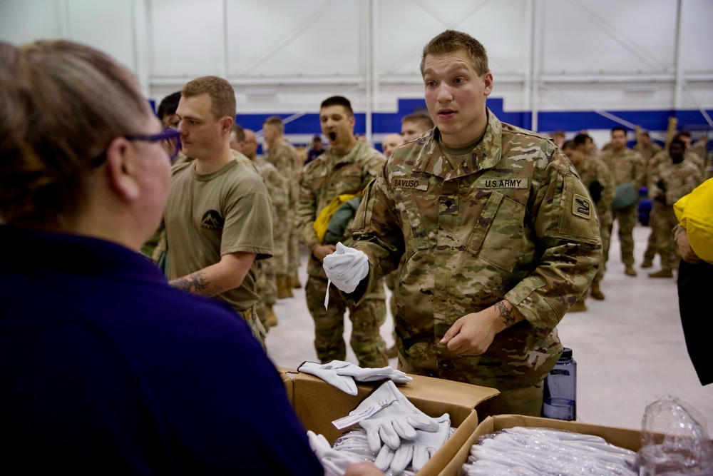 Washington Guard Soldiers Airmen Support Statewide Wildfire Response