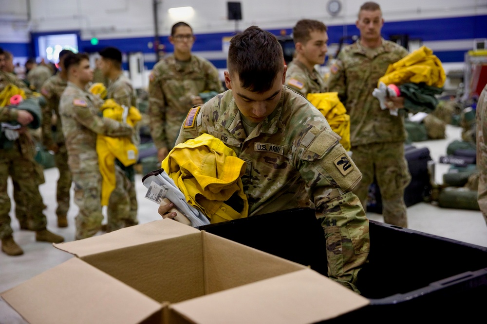 Washington Guard Soldiers Airmen Support Statewide Wildfire Response