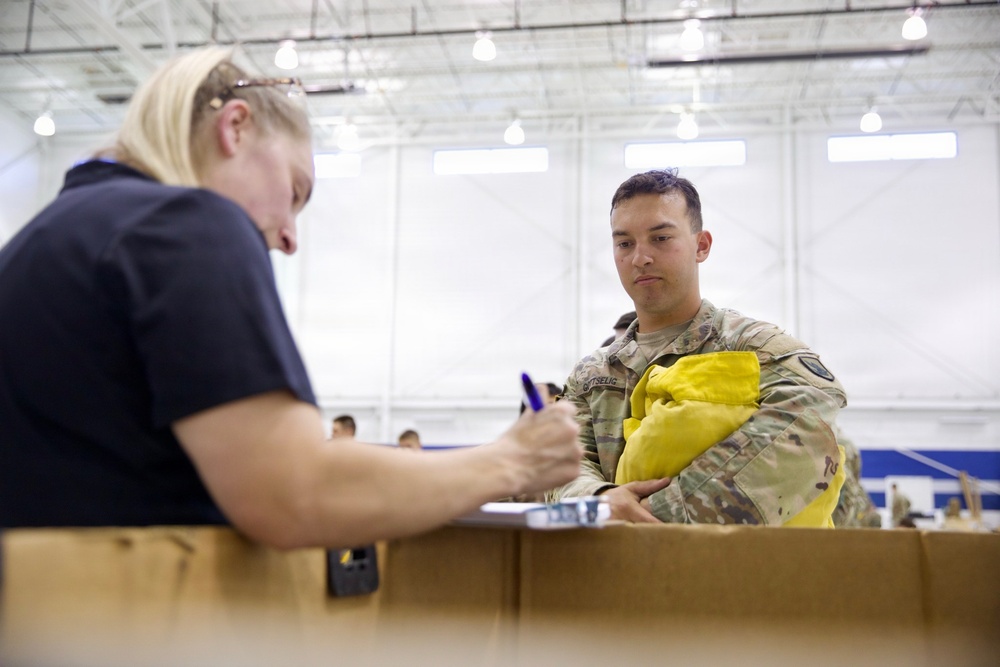 Washington Guard Soldiers Airmen Support Statewide Wildfire Response