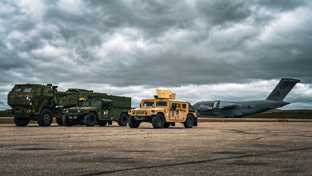 Canadian C-17 Delivers HIMARS to Nome for Operation Tundra Merlin