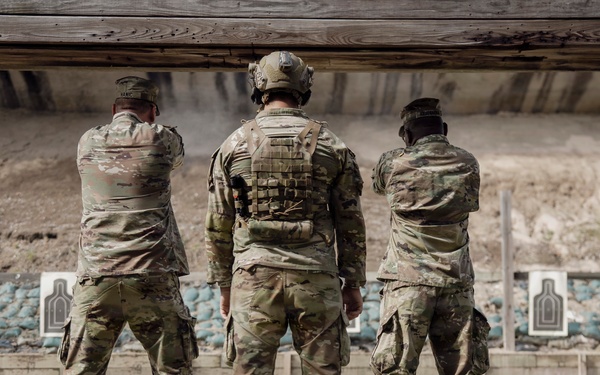 350th Civil Affairs Command Strengthens Combat Readiness Through M17 Training