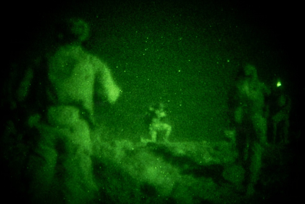 SLTE 4-26: Fox Company, 2nd Battalion, 2nd Marine Regiment Conduct Night-Time Live-Fire Company Attack