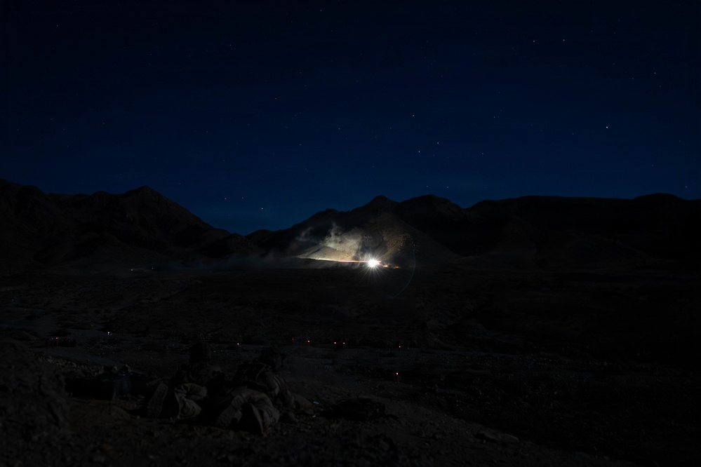 SLTE 4-26: Fox Company, 2nd Battalion, 2nd Marine Regiment Conduct Night-Time Live-Fire Company Attack