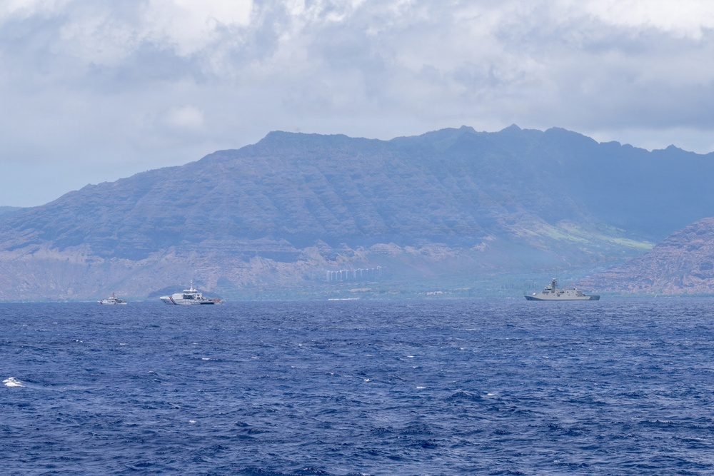U.S. and Philippine Coast Guard train with Mexican Navy during RIMPAC 2026