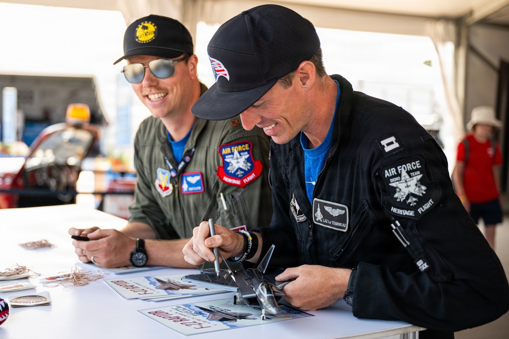 F-22 Raptor Demonstration Team showcases fifth-generation capabilities at Oshkosh 2026