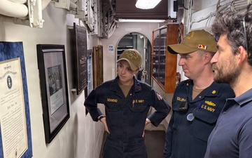USS Wayne E. Meyer hosts the Chamber of Commerce Hawaii’s Young Professional Mentor Program