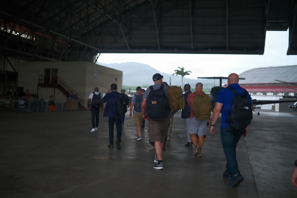 U.S. Service Members attend JRSOI brief for PANAMAX