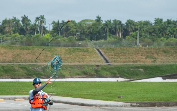 LCF-24: USS San Antonio Straddles the Caribbean Sea and Pacific in Panama