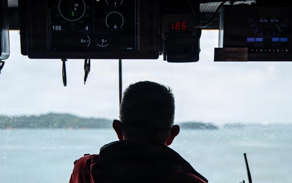 LCF-24: USS San Antonio Straddles the Caribbean Sea and Pacific in Panama