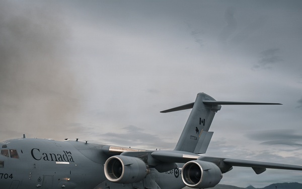 Canadian C-17 Delivers 11th Airborne Division Forces to Nome
