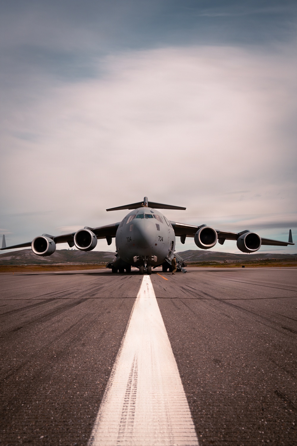 Canadian C-17 Delivers 11th Airborne Division Forces to Nome
