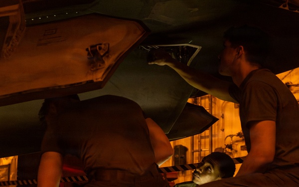 Abraham Lincoln Conducts Aircraft Maintenance