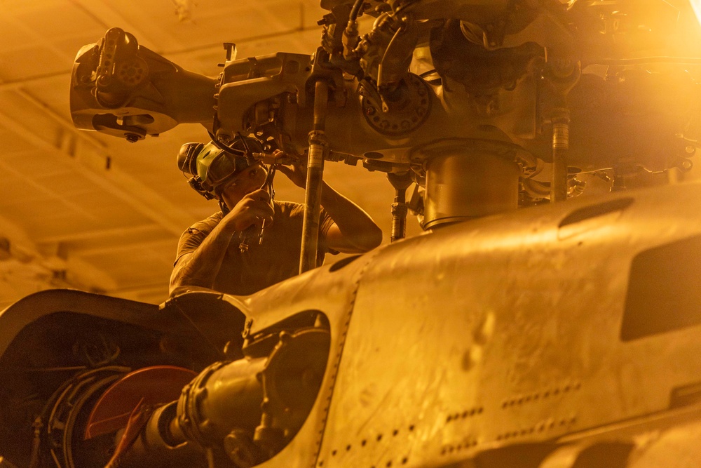 Abraham Lincoln Conducts Aircraft Maintenance
