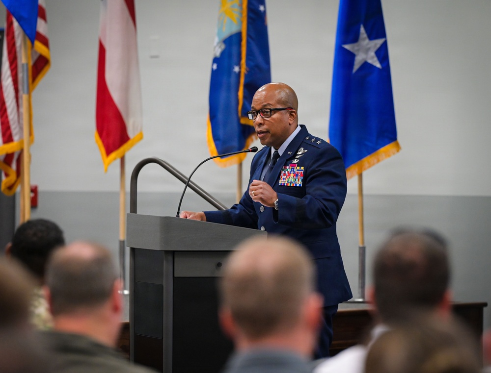 The 165th Airlift Wing hosts change of command ceremony marking new era of leadership