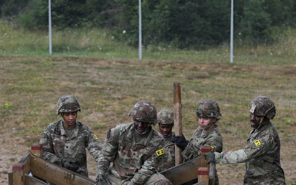 USAREUR-AF Best Squad Competition: Defender's Crossing &amp; Leader's Reaction Course