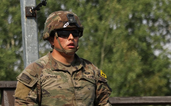 USAREUR-AF Best Squad Competition: Defender's Crossing &amp; Leader's Reaction Course