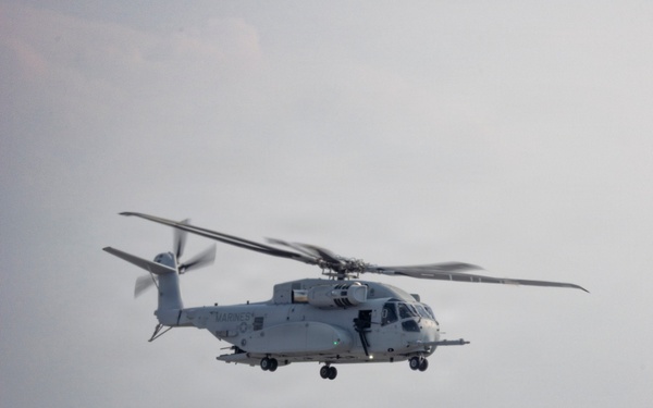 HMH-461 conducts flight operations in Montana