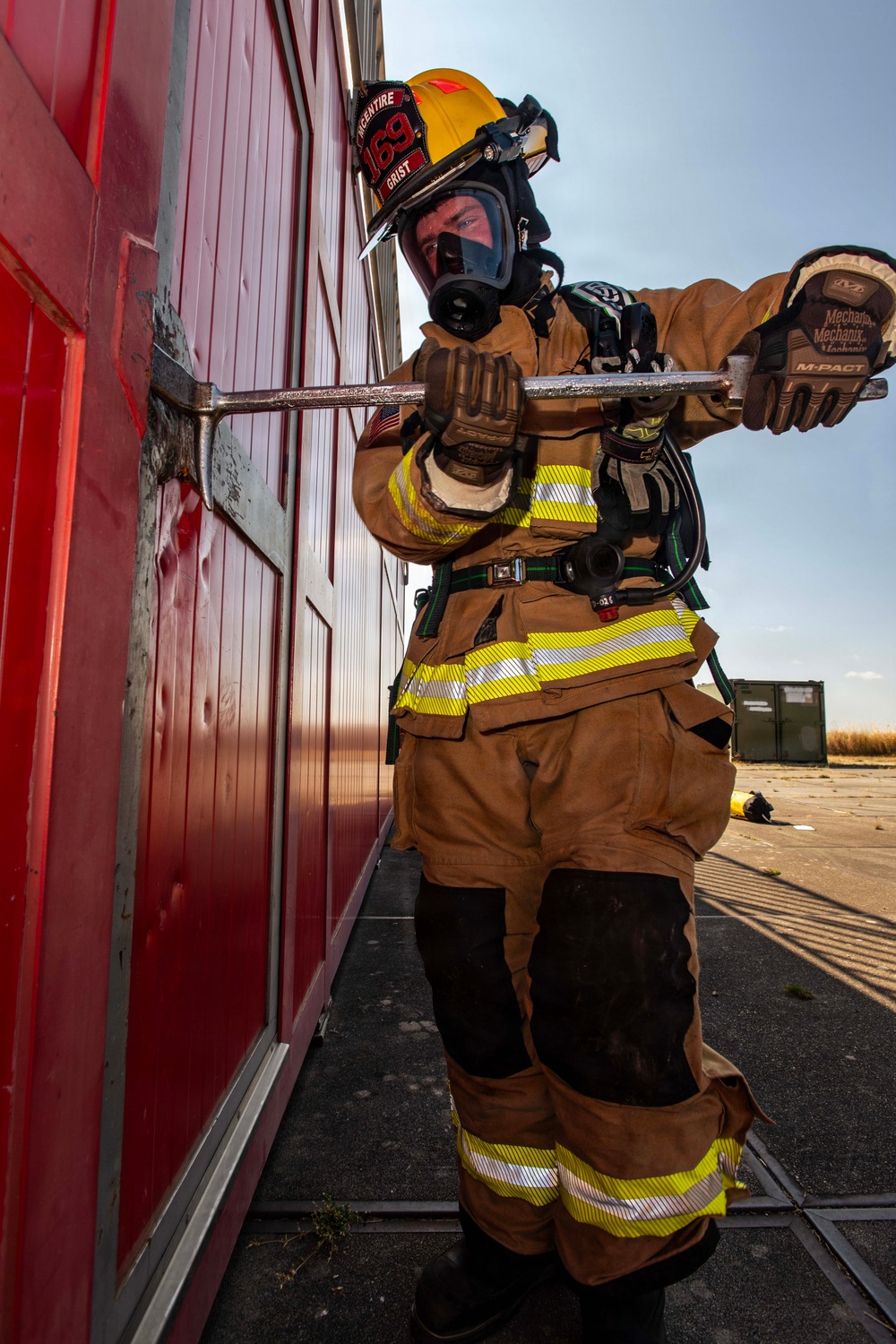 169th CES firefighters perform simulated confined space operations at Spangdahlem AB, Germany