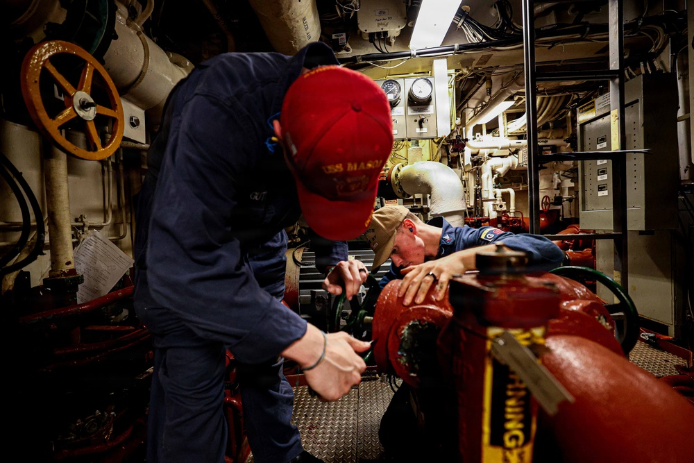 Engineering Maintenance Aboard USS Mason (DDG 87)