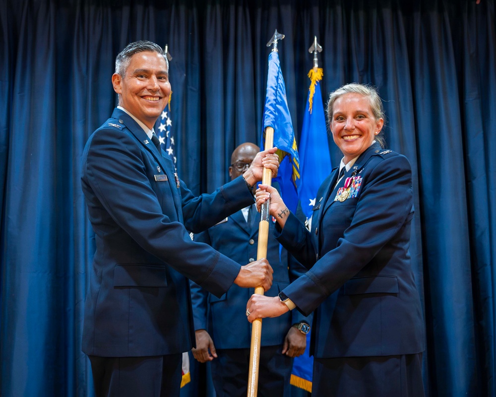 307th Medical Squadron gains new commander