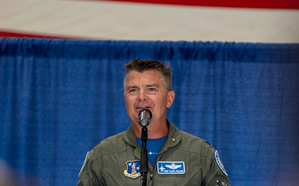 Fighter pilot retires from the 122nd Fighter Wing