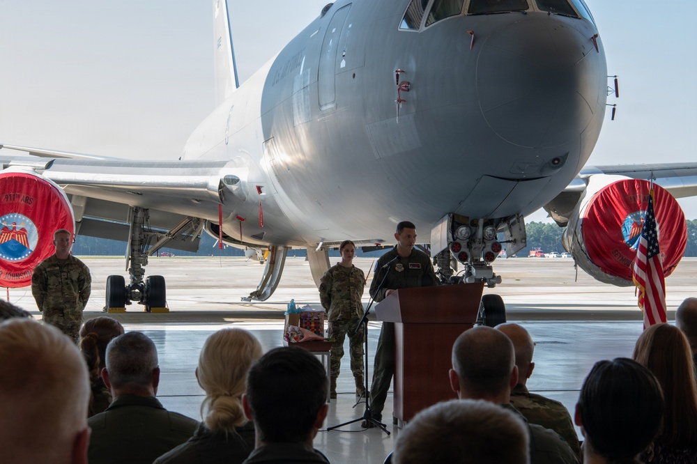 911th Air Refueling Squadron Change of Command