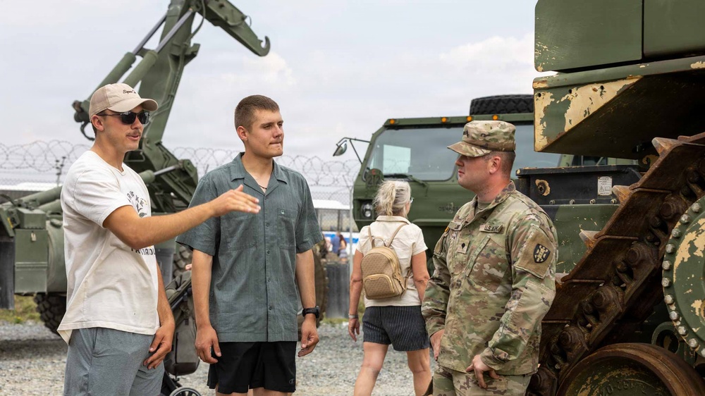 U.S. Army Soldiers Showcase Military Vehicles at 65th German-American Volksfest