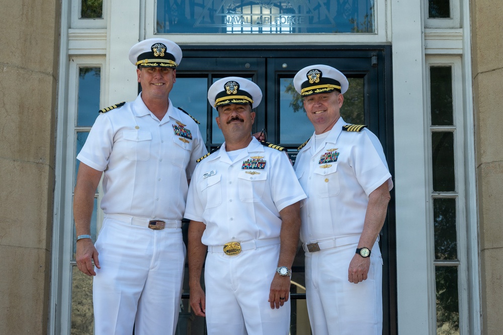 NAVSUP FLC San Diego Executive Officer Promoted to Captain