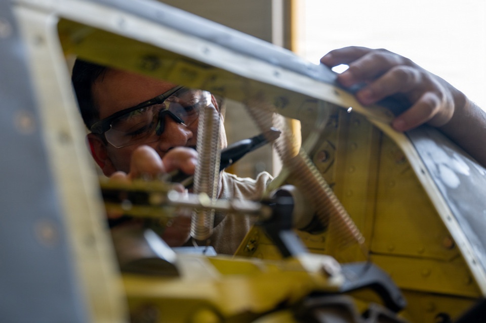 161st Air Refueling Wing KC-135 Stratotanker Maintenance