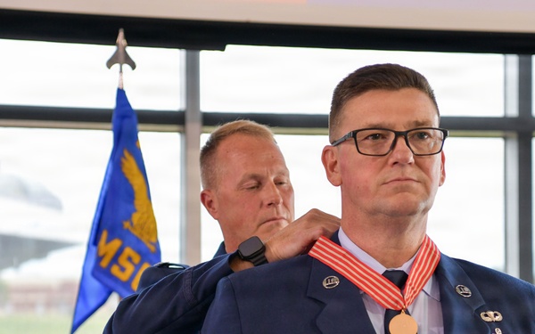 CMSgt Bowden retires from 178th Wing