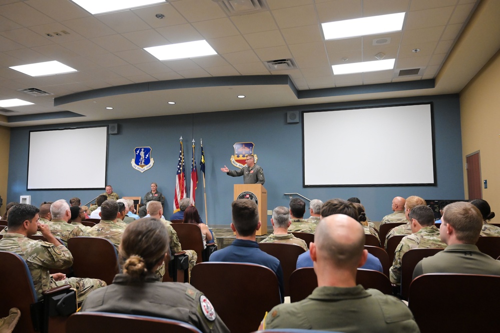 165th Operations Group welcomes new commander in change of command ceremony