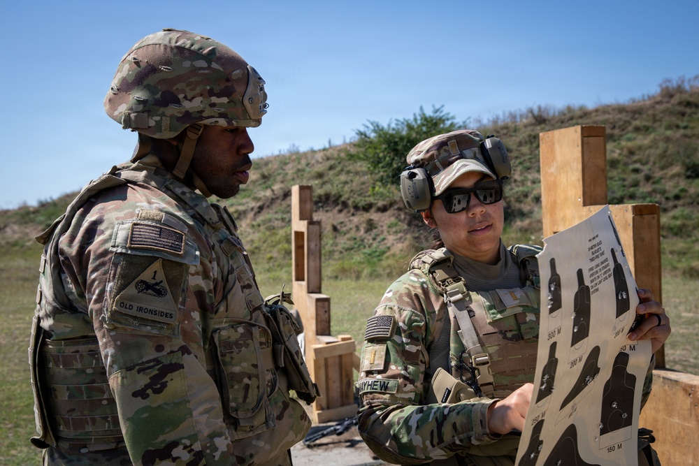 U.S. Soldiers assigned to the 1st Infantry Division conduct qualifying range at MKAB, Romania