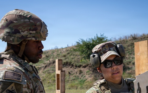 U.S. Soldiers assigned to the 1st Infantry Division conduct qualifying range at MKAB, Romania