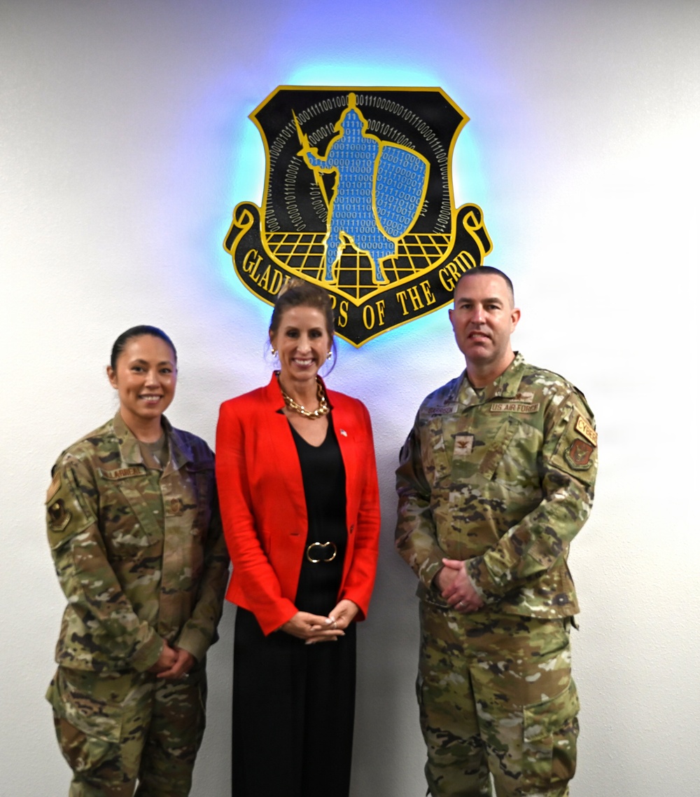 Senior leader engagements connect 960th Cyberspace Wing with DAF cyber priorities