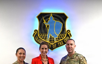 Senior leader engagements connect 960th Cyberspace Wing with DAF cyber priorities
