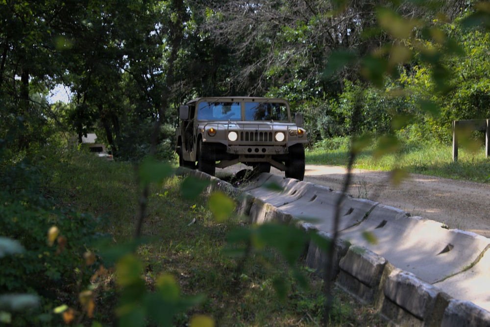 639th Transportation Company executes vehicle recovery training during WAREX