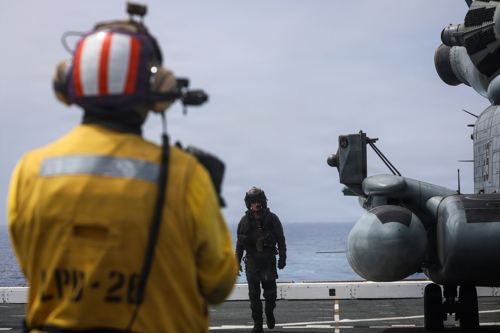 John P. Murtha Conducts ARGMEUEX With Makin Island Amphibious Ready Group