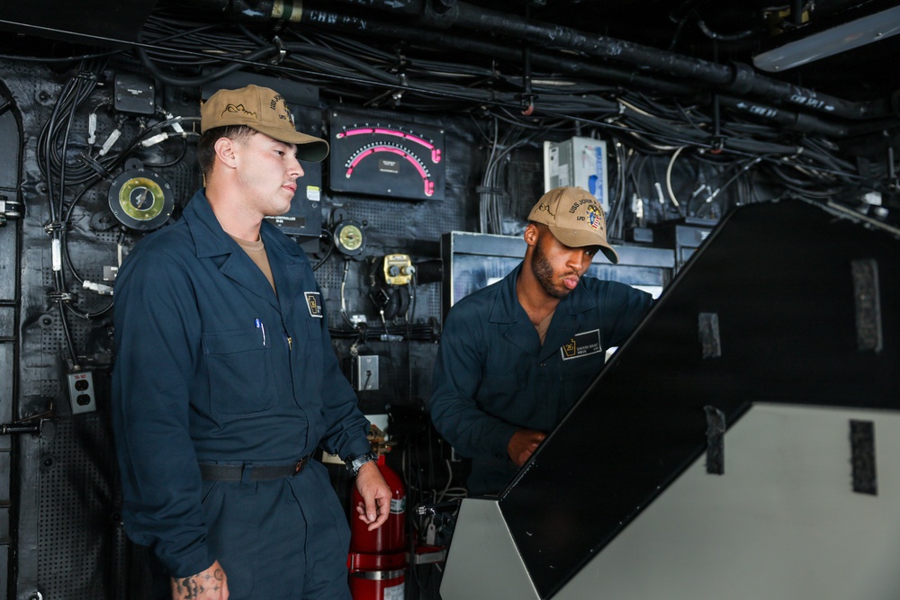 John P. Murtha Conducts ARGMEUEX With Makin Island Amphibious Ready Group