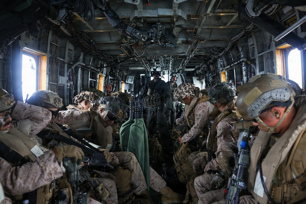 John P. Murtha Conducts ARGMEUEX With Makin Island Amphibious Ready Group