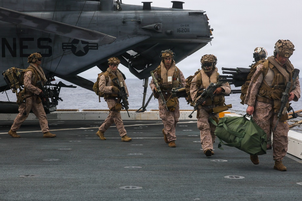 John P. Murtha Conducts ARGMEUEX With Makin Island Amphibious Ready Group