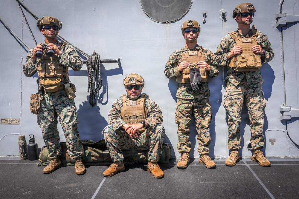 John P. Murtha Conducts ARGMEUEX With Makin Island Amphibious Ready Group
