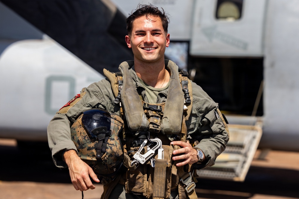 MRF-D Marines conduct routine flight operations