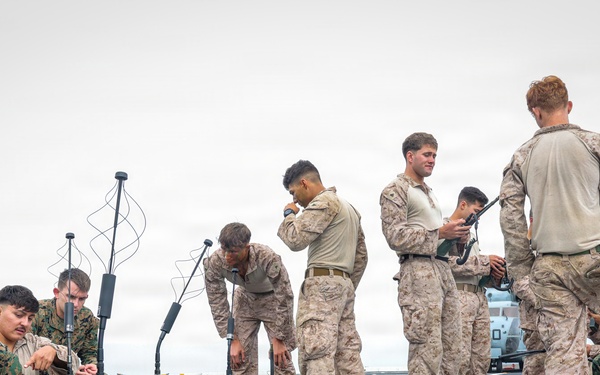 John P. Murtha Conducts ARGMEUEX With Makin Island Amphibious Ready Group