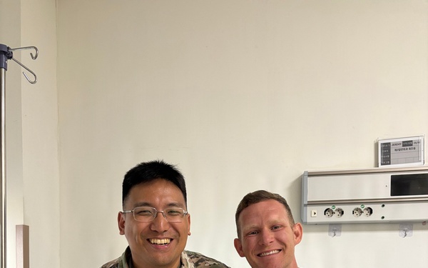 Chaplain's quick response helps save Airman after pit viper bite