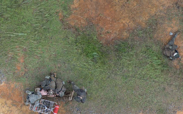 VMM-262 Conducts Hoist Training