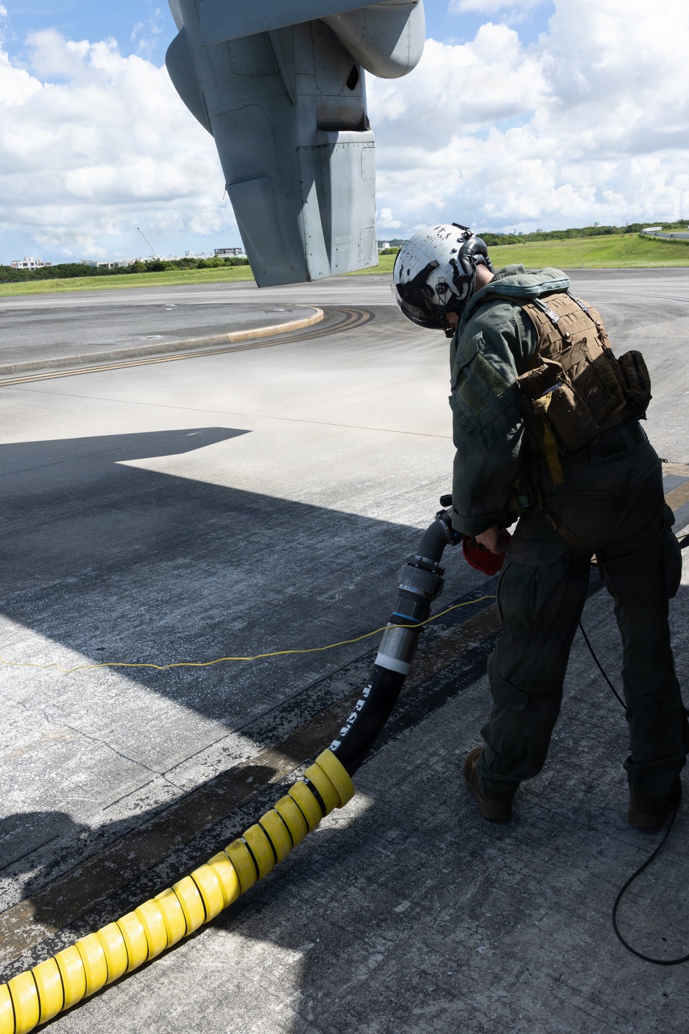 VMM-262 Conducts Hoist Training