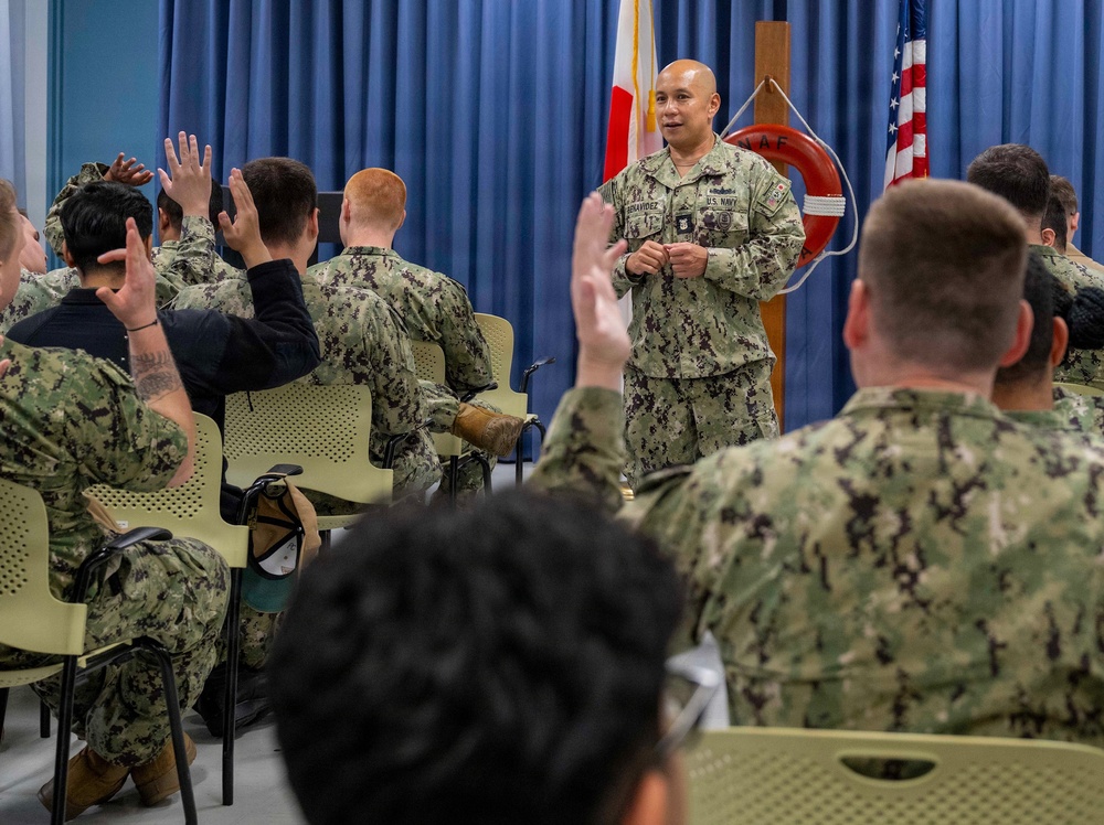CNRJ CMDCM Alan Benavidez visits Naval Air Facility Misawa